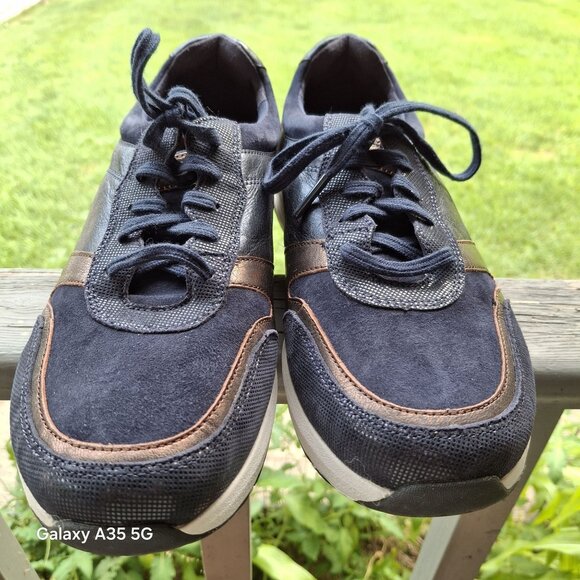 Rockport Women's 9XW Navy Blue Leather Sneakers Wide Fit Gold Glittery Comfort - Picture 2 of 14